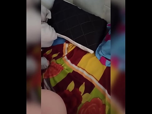 ❤️ O la'u uo e nofo na o ia i le fale ona o lana tane e alu i tafaoga ma ou te faaaogaina le avanoa e fufui ai ma faatumu lana asini i le susu. ️❌ Na'o le porn ﹏